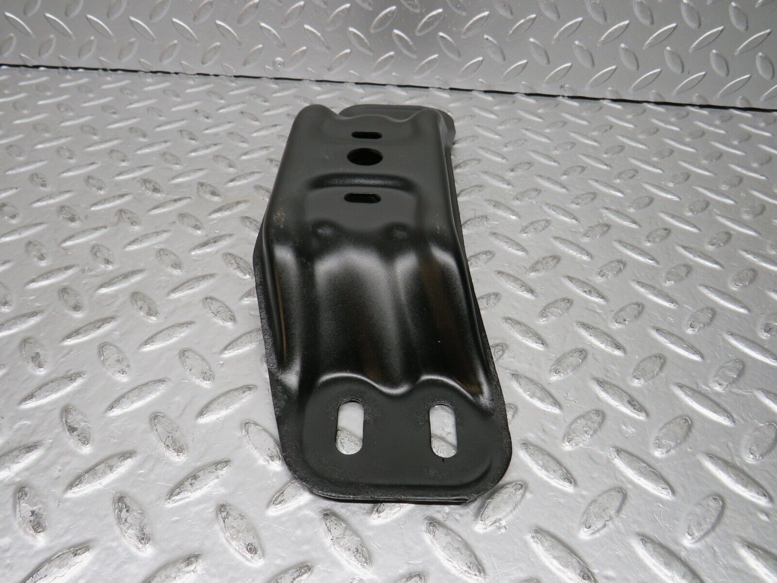 29951 Mercedes-Benz C124 320CE Coupe Gearbox Mount Bracket Holder