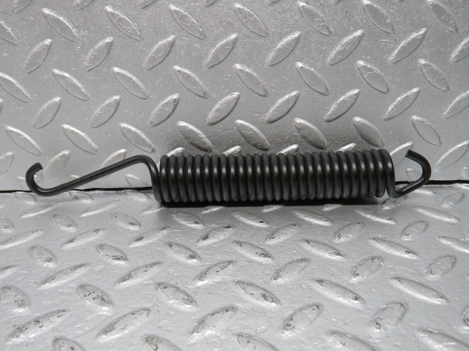 40546 Mercedes-Benz W123 300D Bonnet Hinge Spring