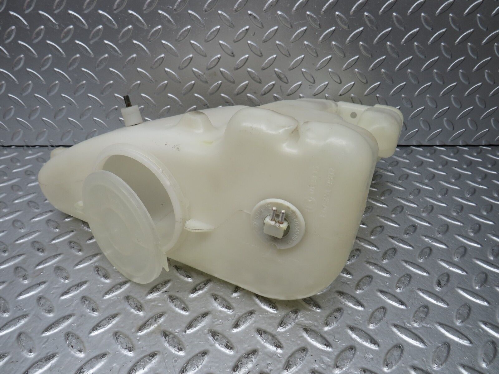 27599 Mercedes-Benz S124 300TE Windscreen Washer Reservoir Tank 1248691120