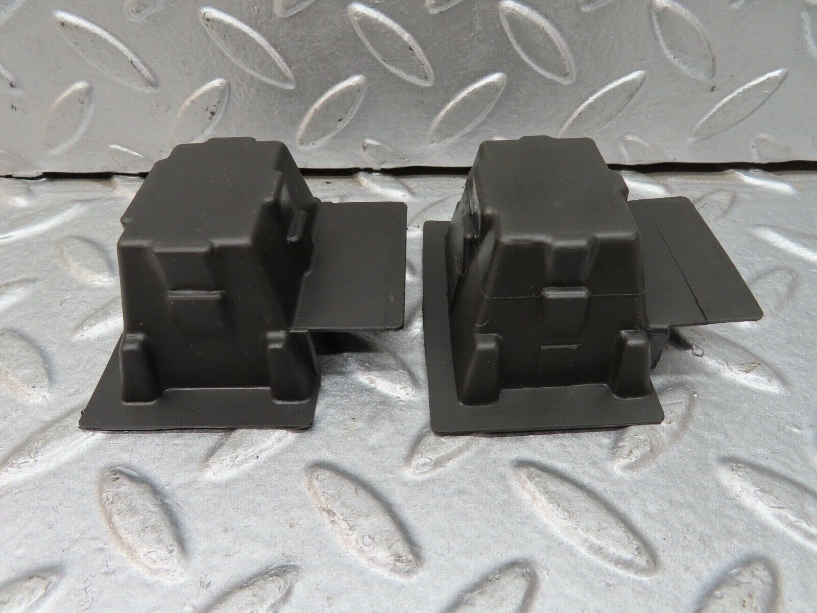 18507 Mercedes-Benz W116 450SEL Rear Window Switch Plastic Pocket 1098210665