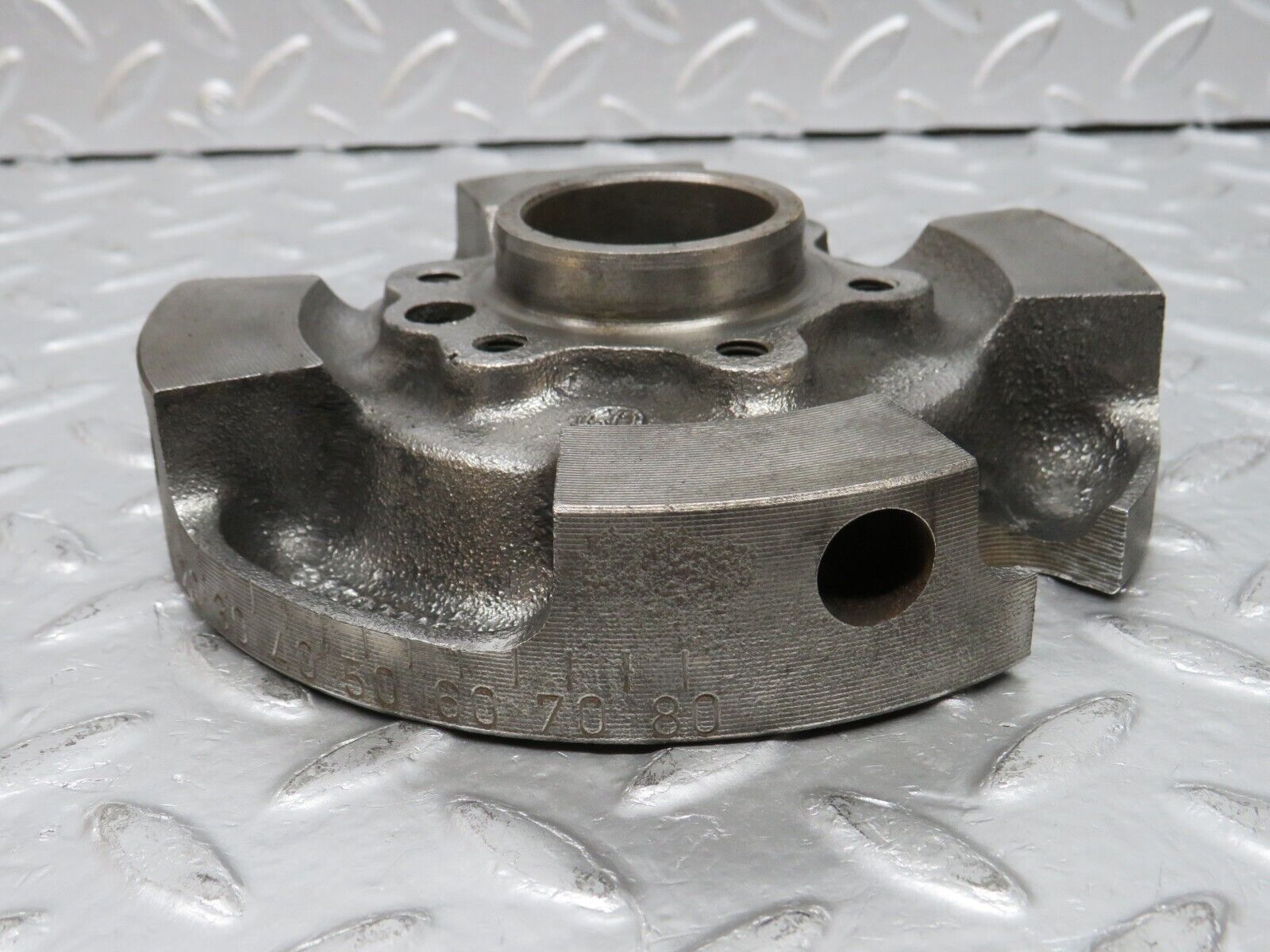 31057 Mercedes-Benz W123 200D Crankshaft Vibration Damper Pulley 6150311007