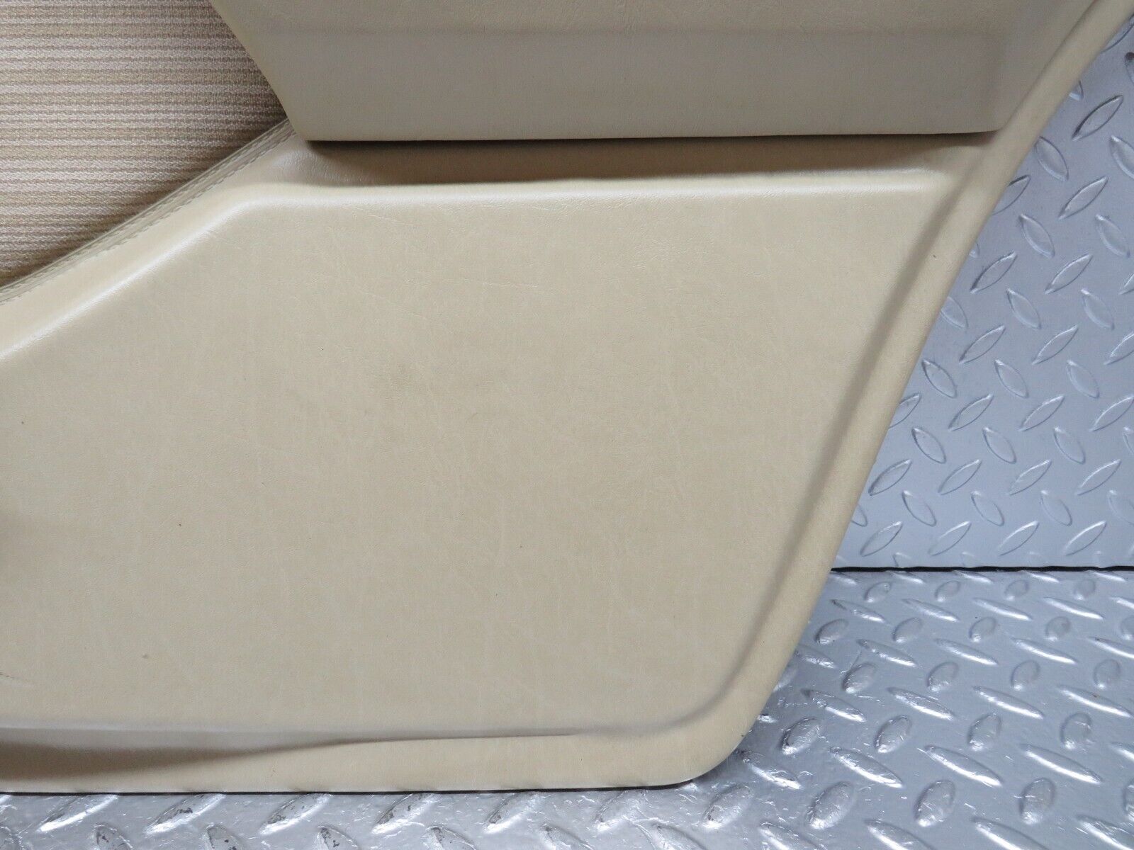 33925 Mercedes-Benz W124 260E Rear Right Door Card 1247370270