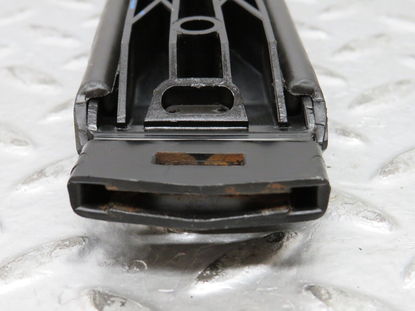 27291 Mercedes-Benz W123 280E Accelerator Pedal With Rubber 1233010082