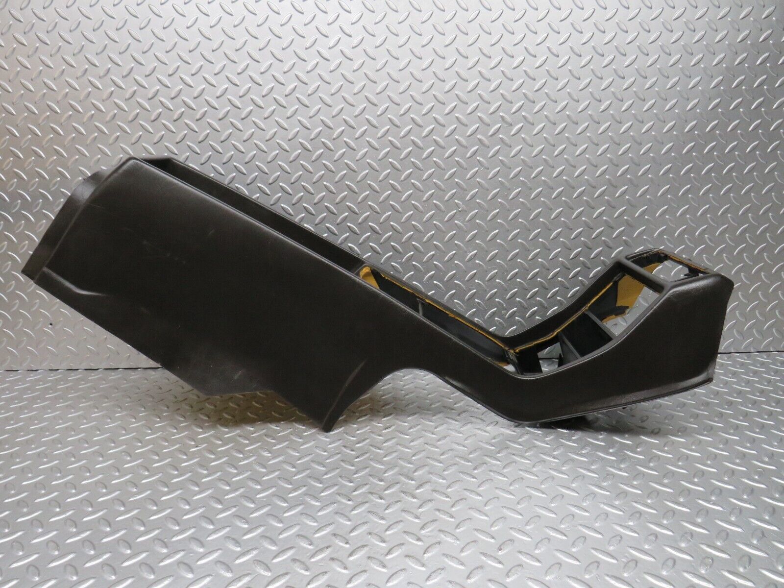 29745 Mercedes-Benz W123 230E Centre Console