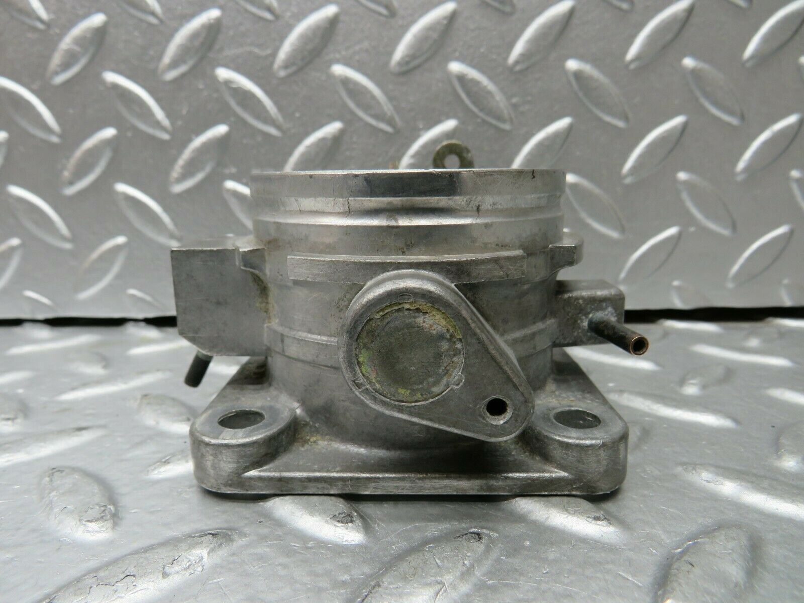 23078 Mercedes-Benz C123 230CE Coupe Throttle Body Valve