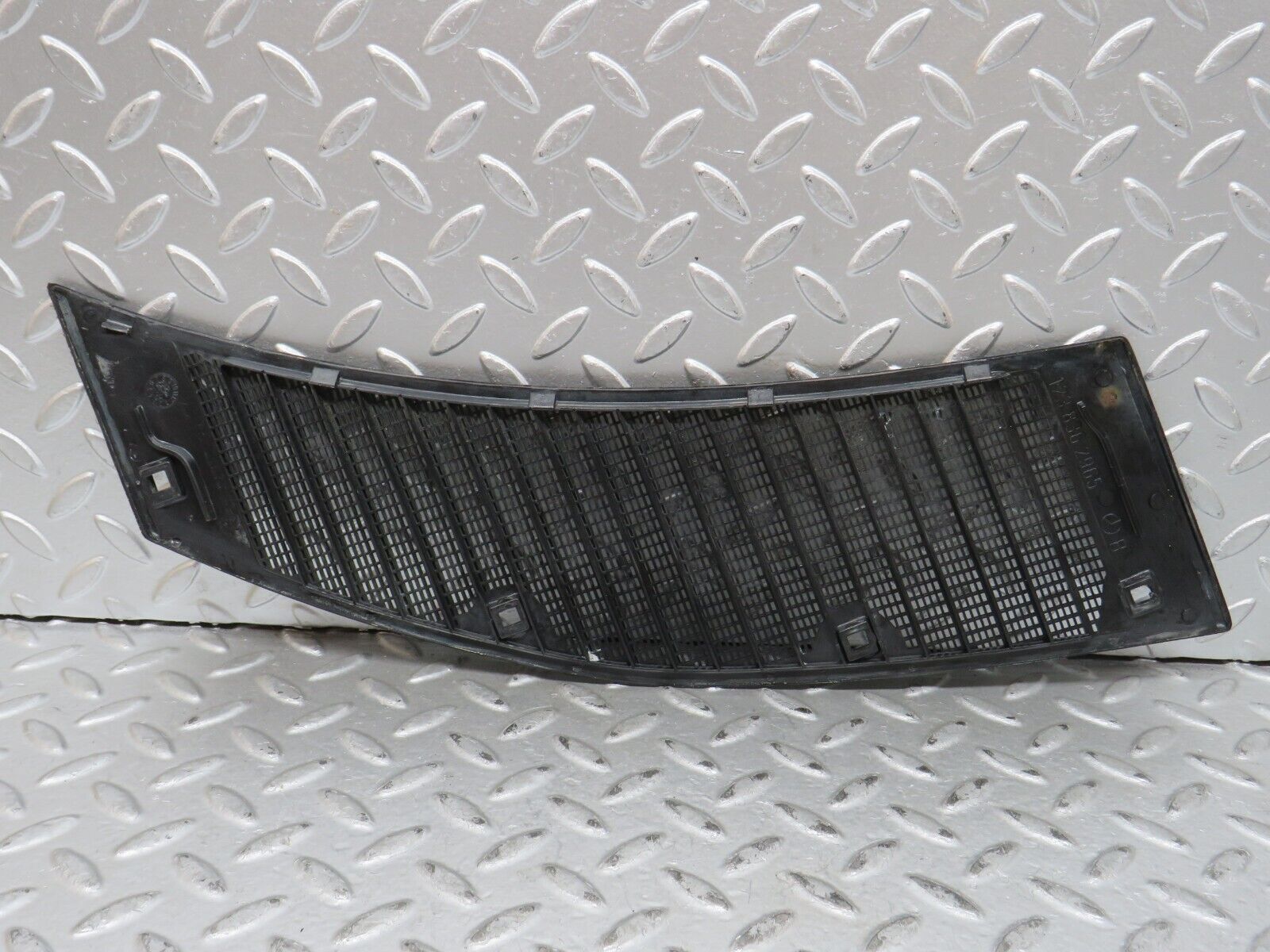 28570 Mercedes-Benz W123 230E Air Intake Grill Left Side 1238362965