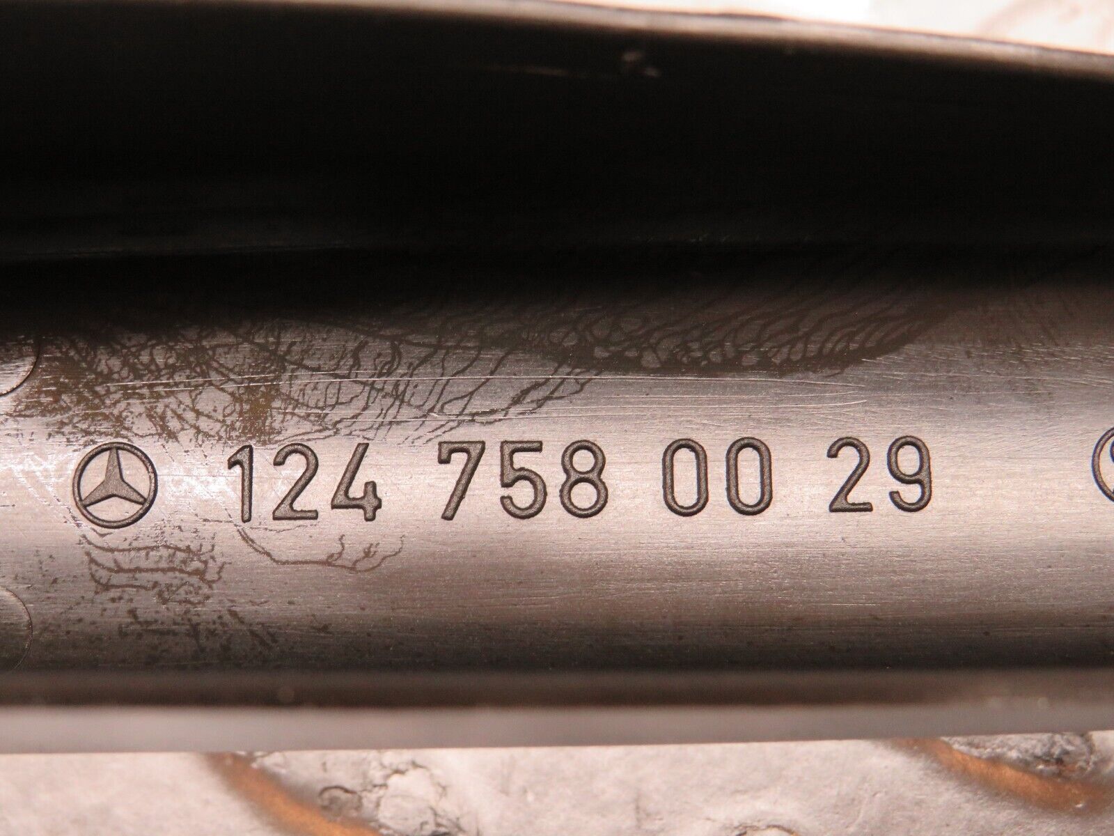 29386 Mercedes-Benz W124 230E Trunk Lid Hinge Cover Pair 1247580029