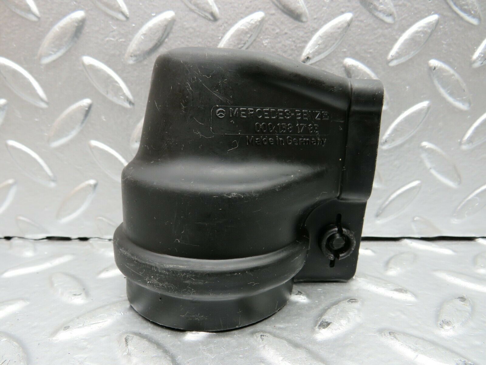 24054 Mercedes-Benz W123 280E Ignition Coil Protective Cap 0001581785