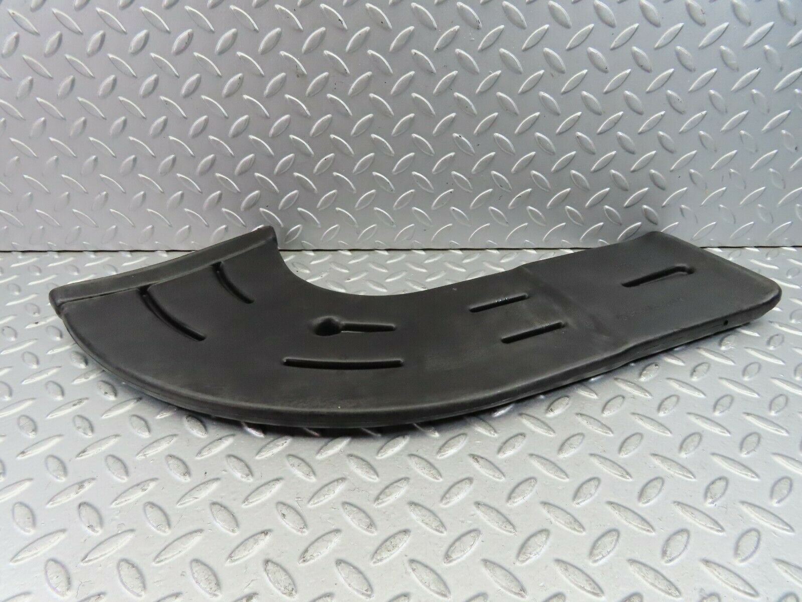 9628 Mercedes-Benz C123 280CE Coupe Air Duct Heater Ventilation Left