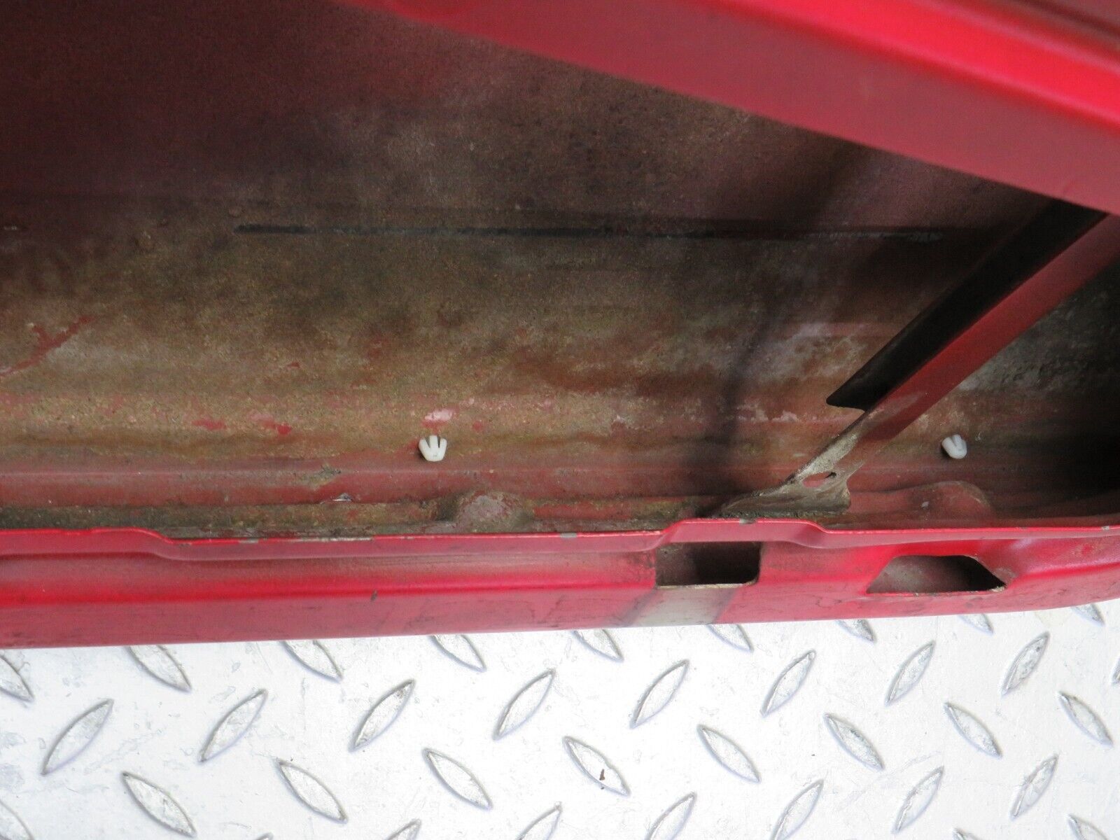 38747 Mercedes-Benz W201 190E 2.6L Front Right Door