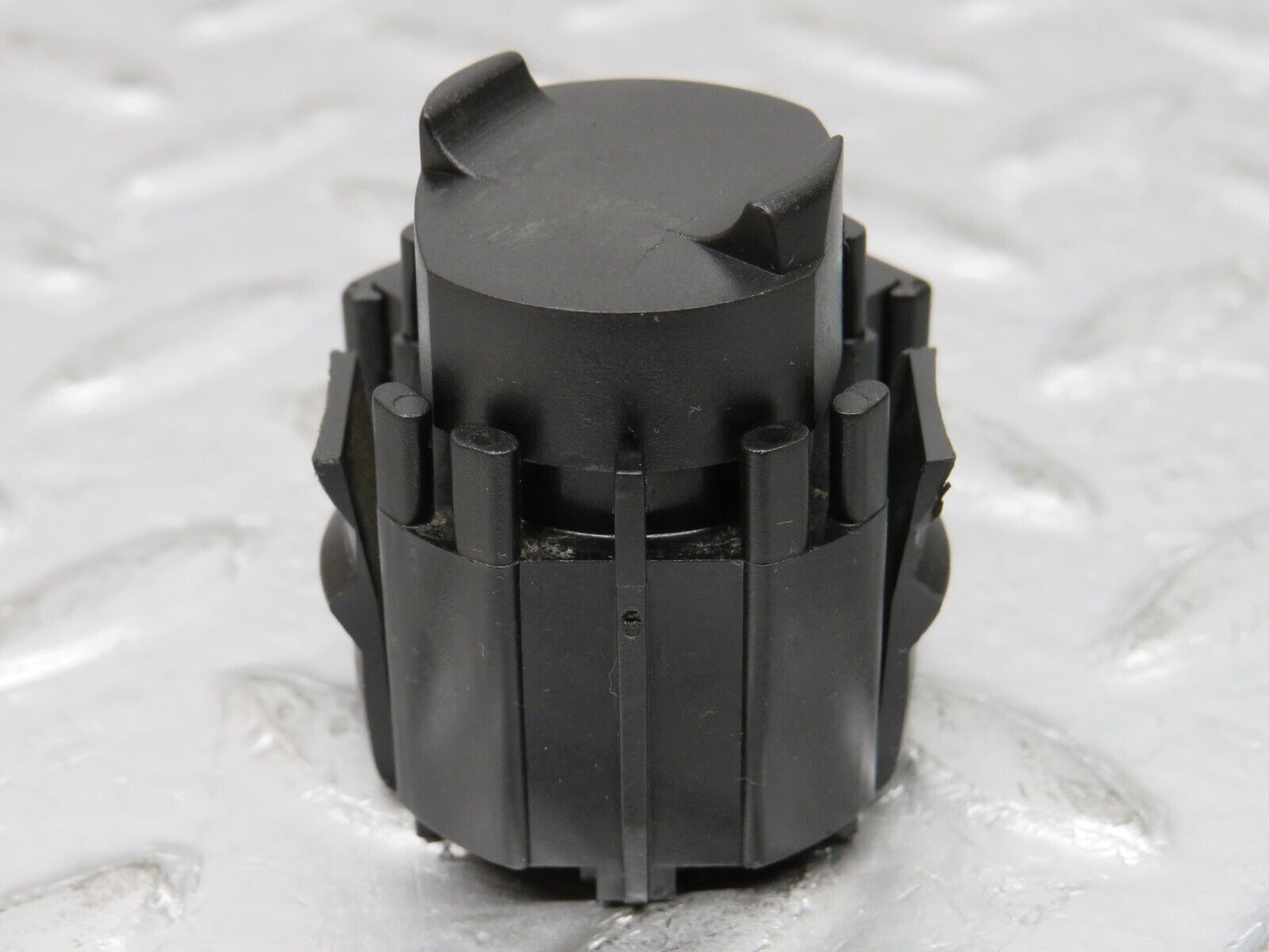 32609 Mercedes-Benz S124 300TE Wagon Kick Down Switch 0025452214