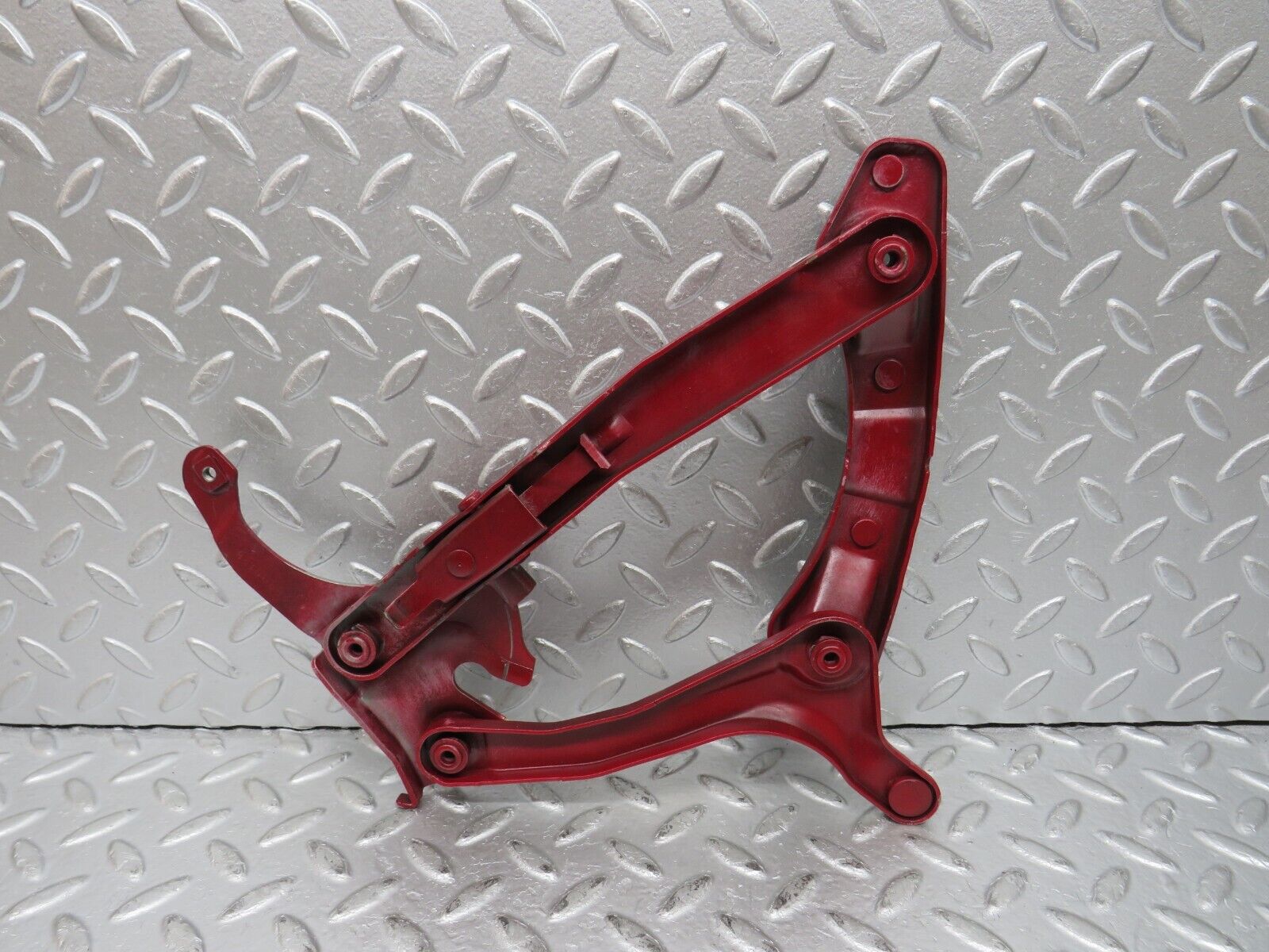 33417 Mercedes-Benz W202 C180 Bonnet Hinge Left Side 2028800128