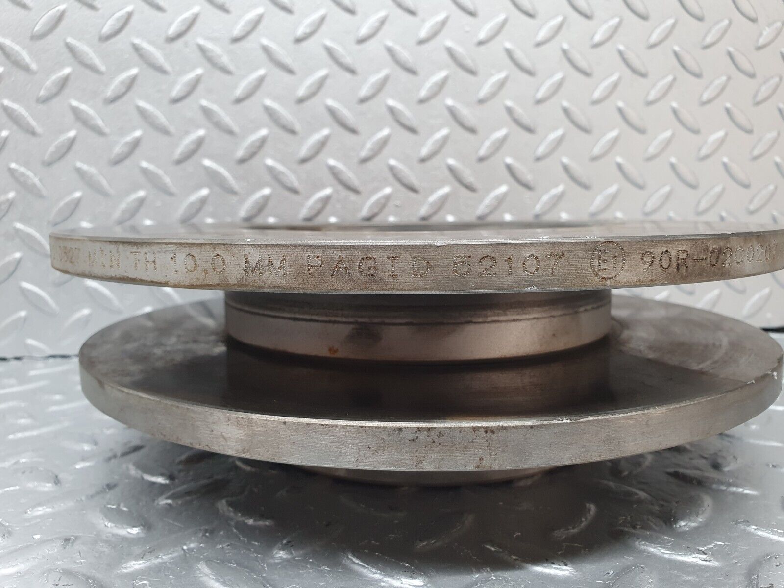 41585 Mercedes-Benz W124 200E Front Brake Disc Pair 284mm PAGID 52107