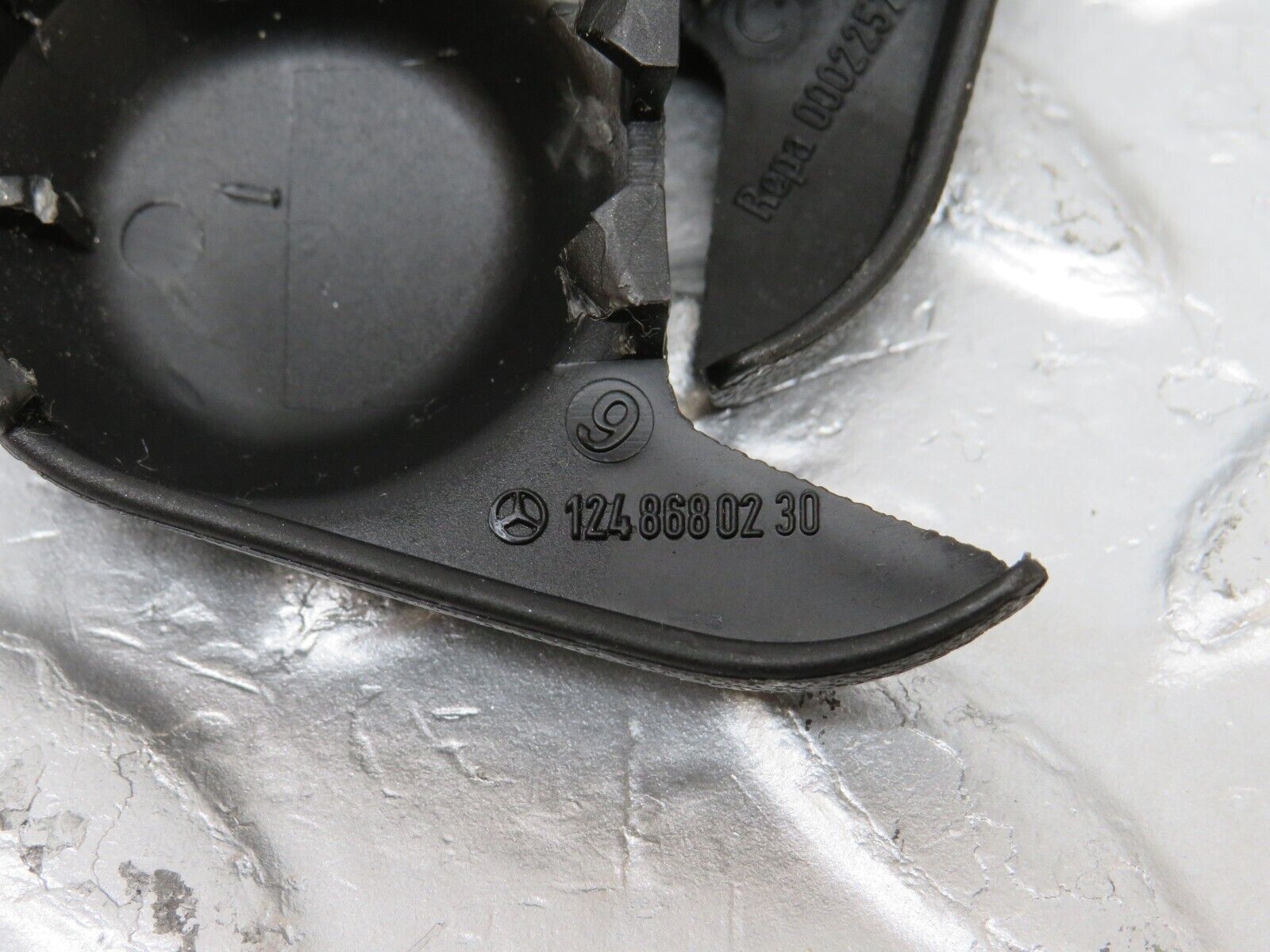 34138 Mercedes-Benz W124 260E Seat Belt Cover Pair 1248680230