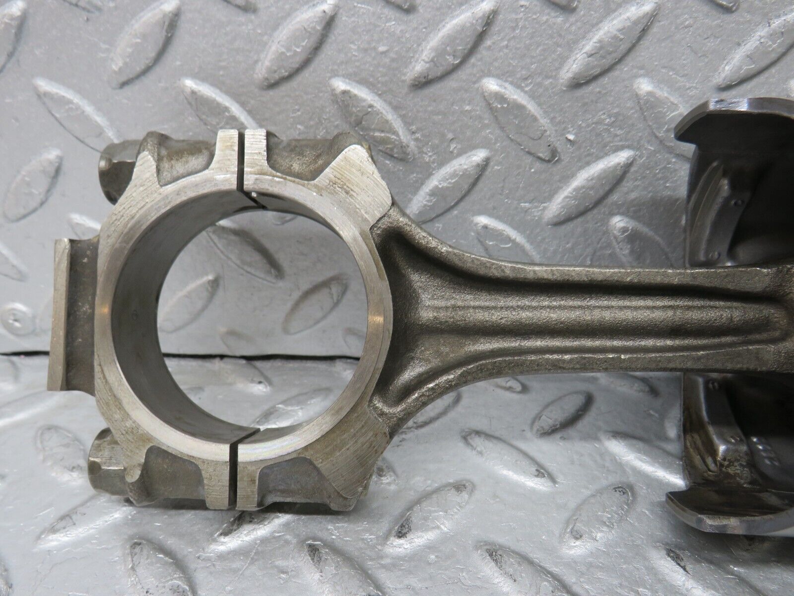 37630 Mercedes-Benz W109 300SEL Piston With Connecting Rod 91.5 mm