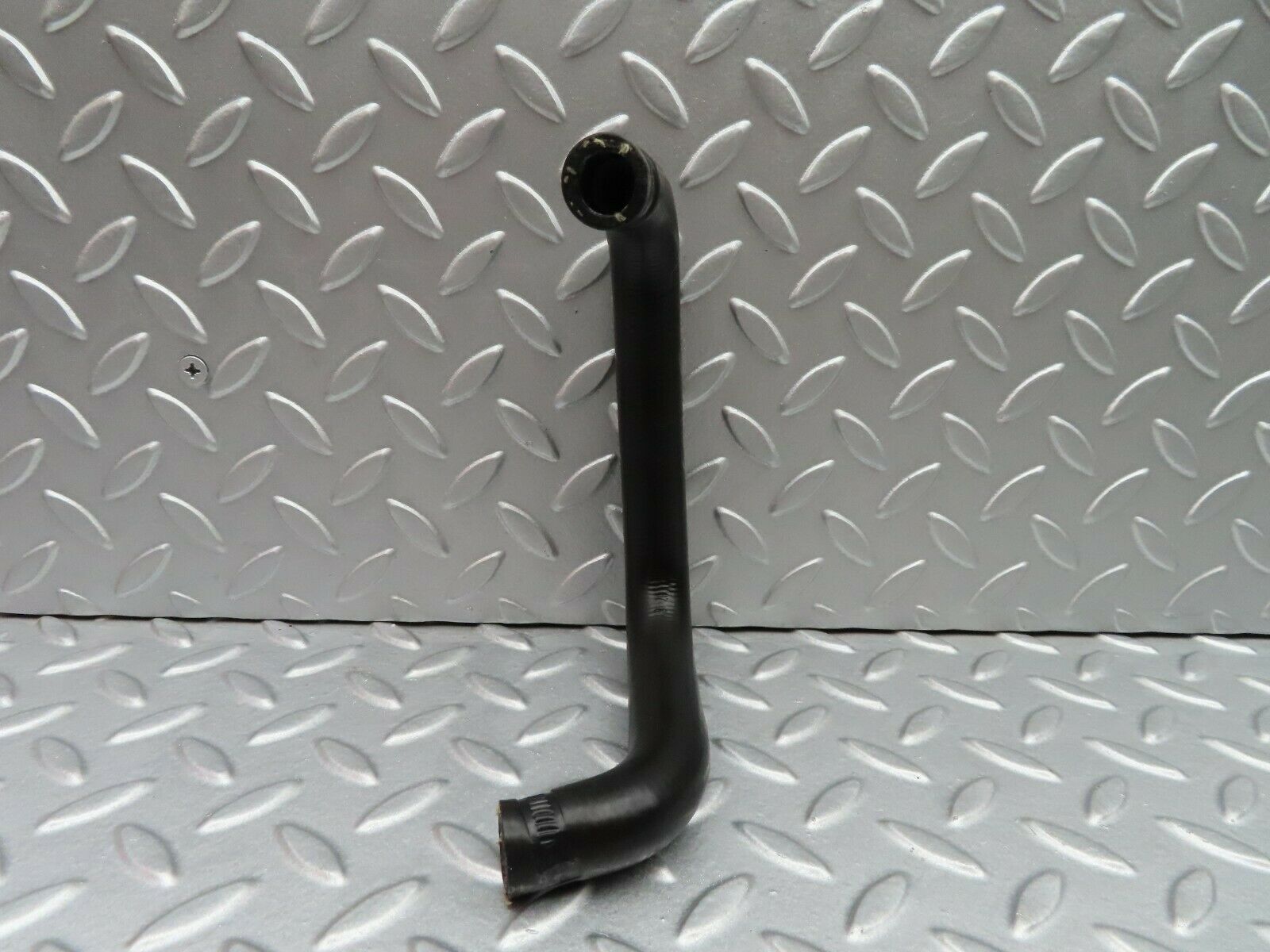 5702 Mercedes-Benz W123 200 Heater Valve Hose 1238320194