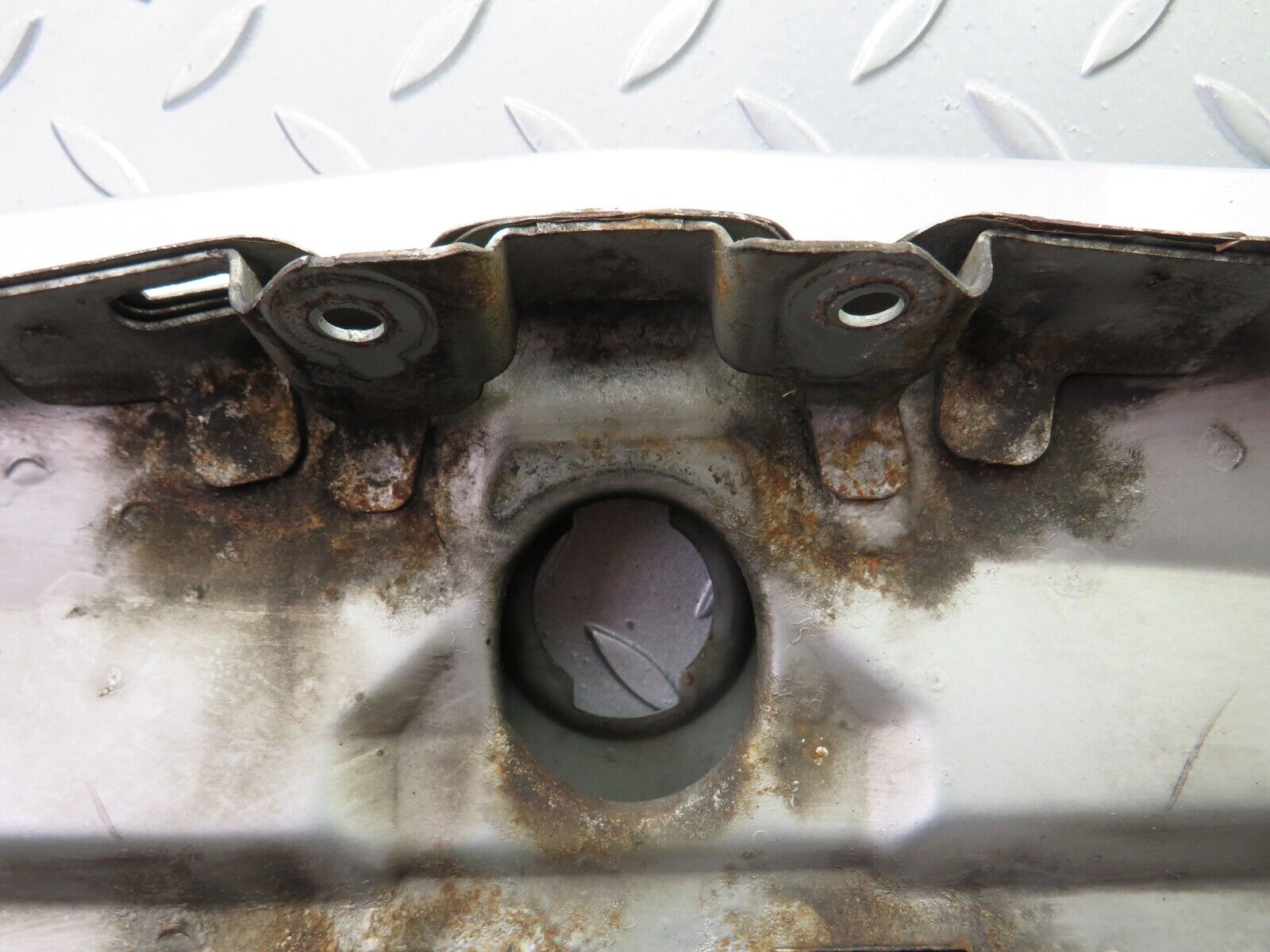 34728 Mercedes-Benz W210 320E Bonnet