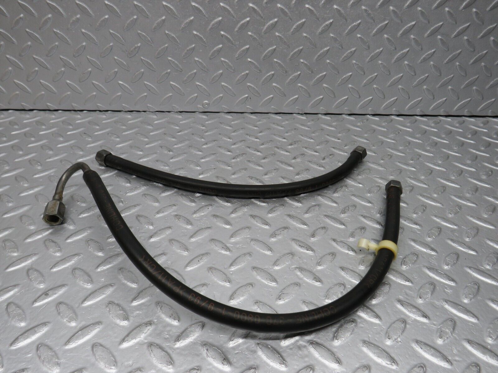 38648 Mercedes-Benz R129 280SL Coupe Fuel Pipe Line