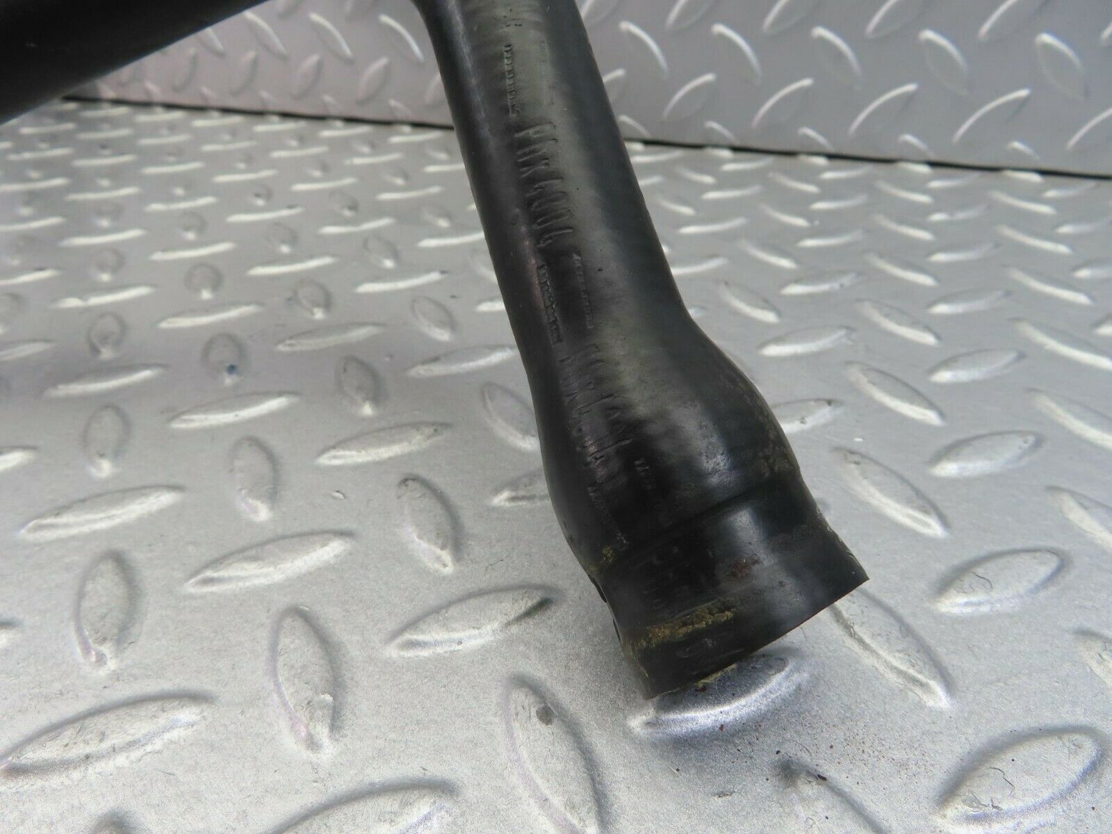 8605 Mercedes-Benz W201 Radiator Hose 2015014082