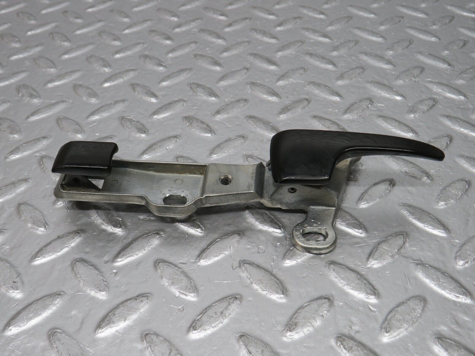 0731 Mercedes-Benz C107 350SLC Coupe Interior Door Handle Right Side