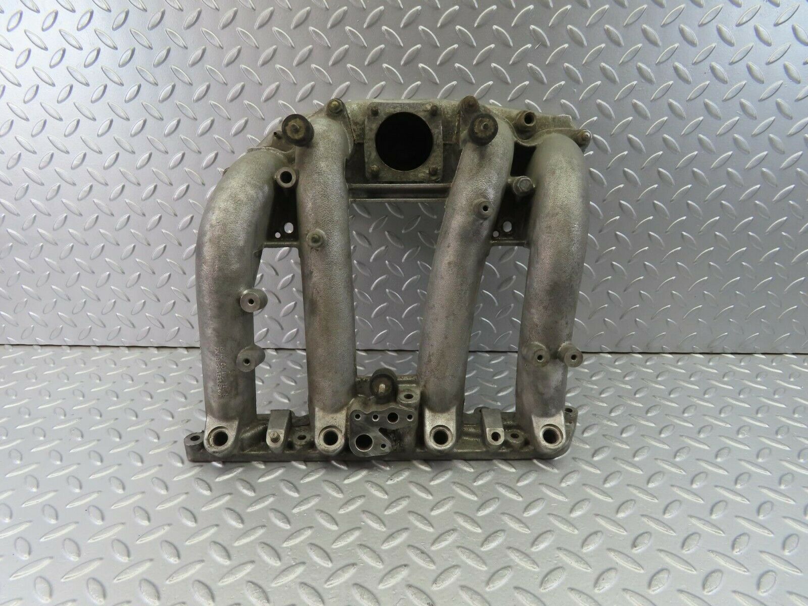 10098 Mercedes-Benz C123 230CE Coupe Intake Manifold 1021410301