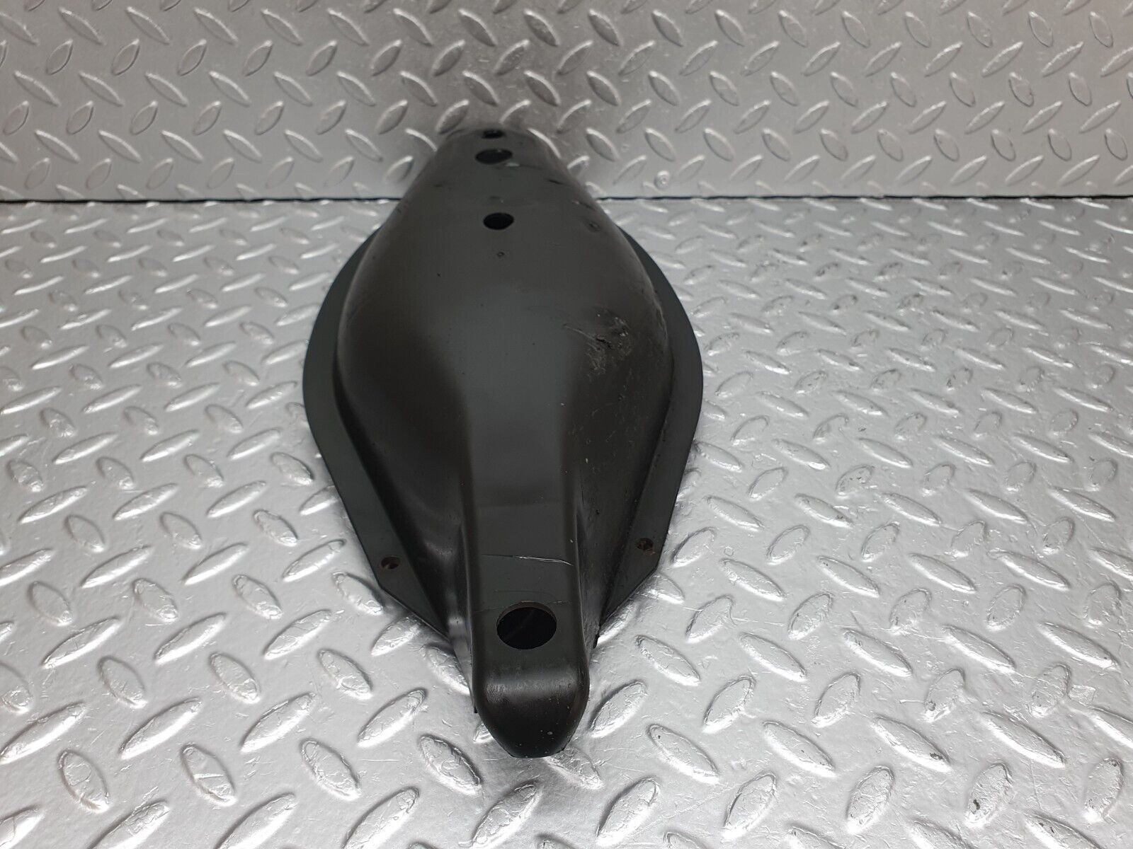 41584 Mercedes-Benz W124 200E Rear Control Arm Cover 1243520088