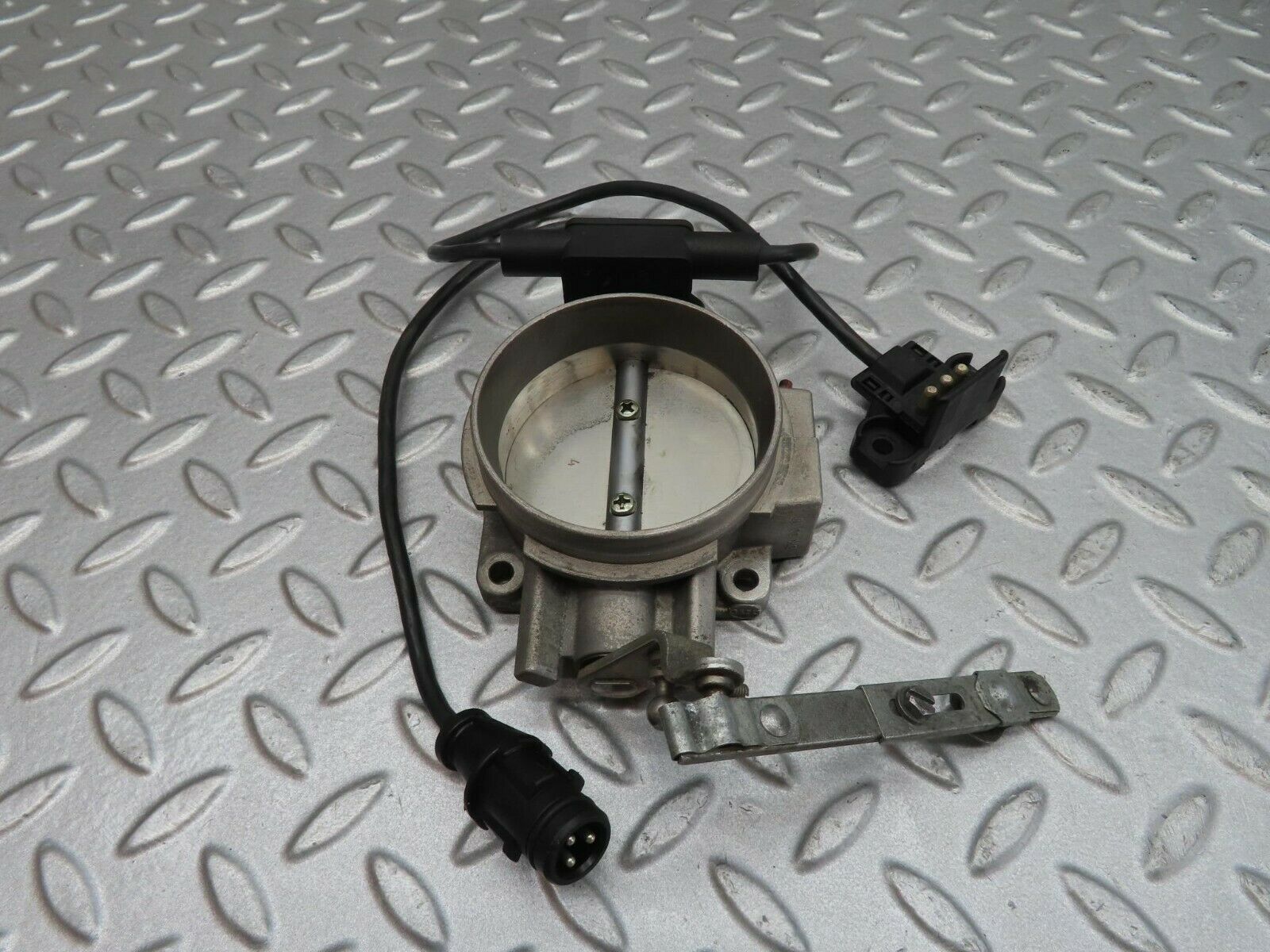 12177 Mercedes-Benz R129 300SL Coupe Throttle Body Valve 0065459424/0021402253