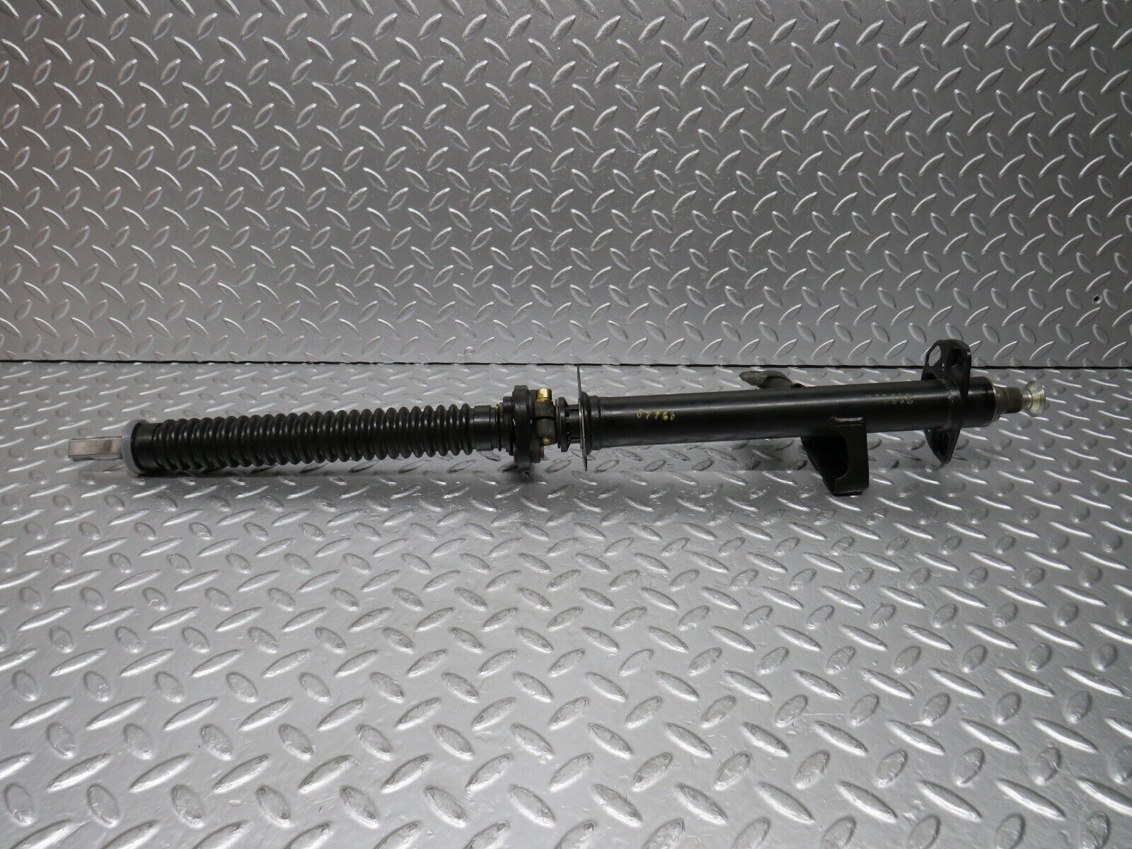 30432 Mercedes-Benz W124 230E Steering Column