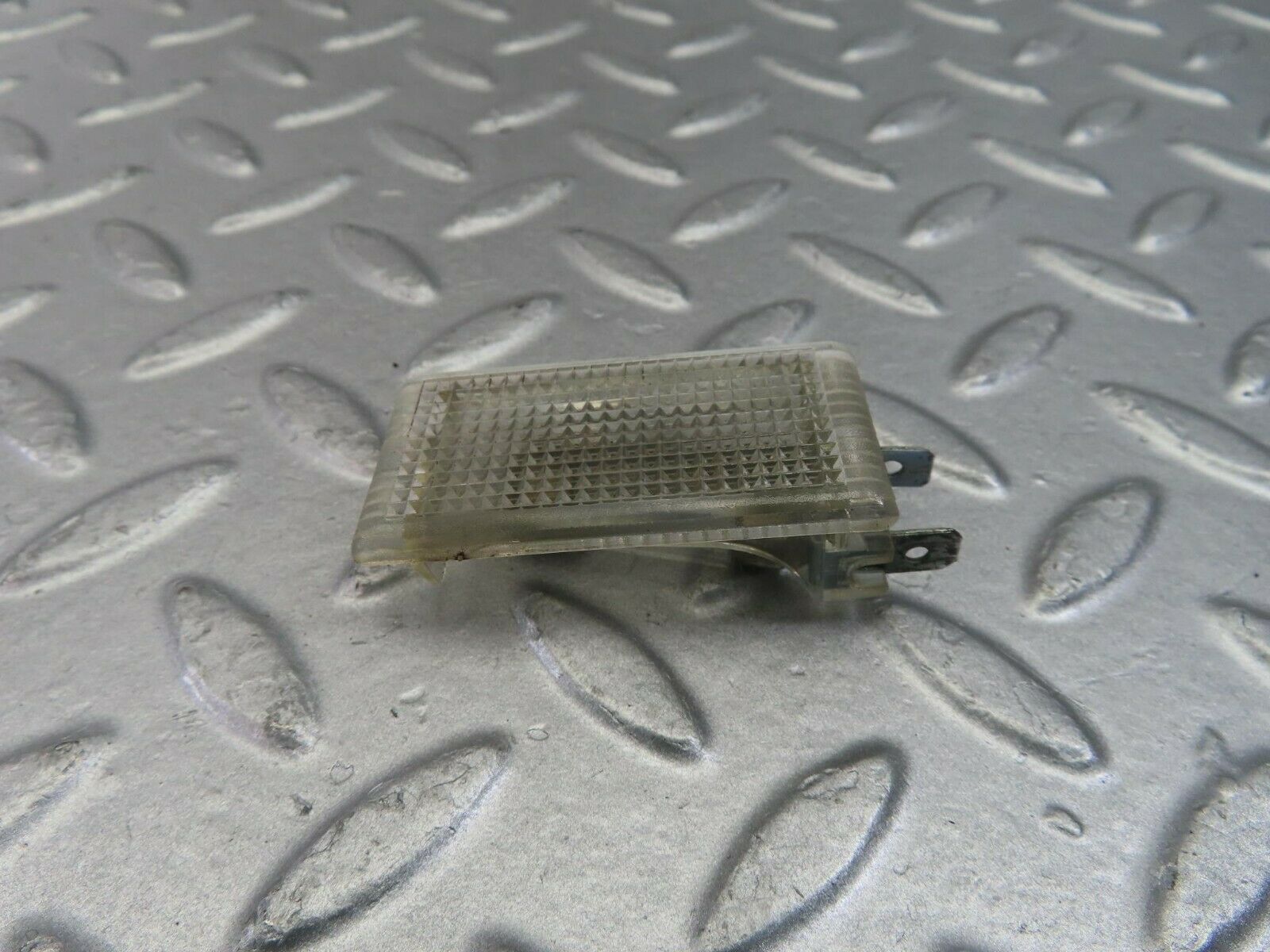 10141 Mercedes-Benz C123 230CE Coupe Glove Box Light