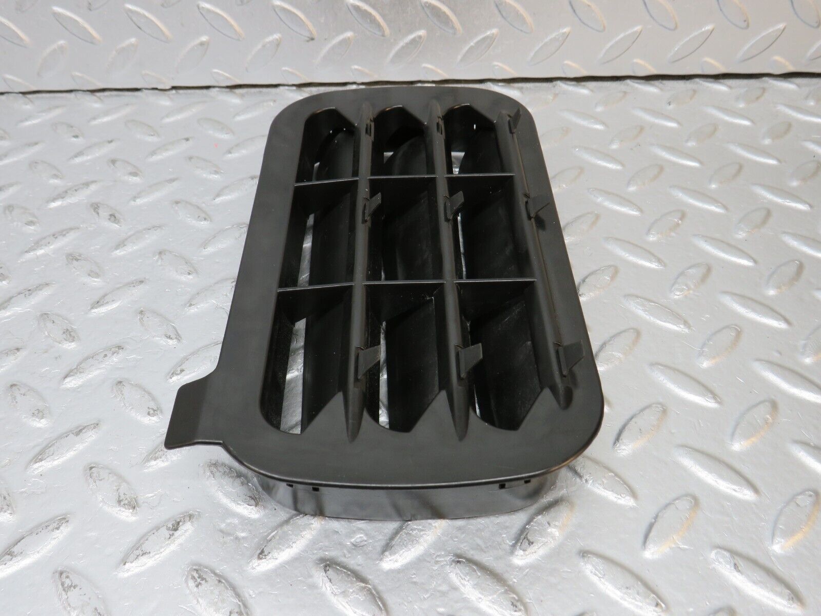 39681 Mercedes-Benz R129 320SL Coupe Air Intake Vent 1248370230 1248370242