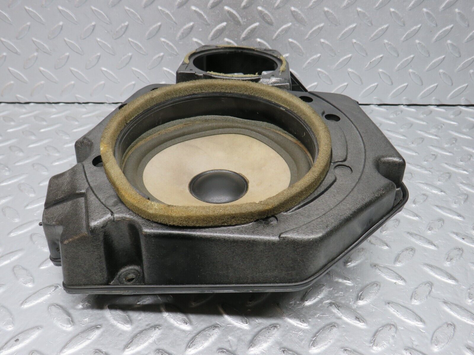 38445 Mercedes-Benz R129 280SL Coupe Left Door Speaker 1298200902