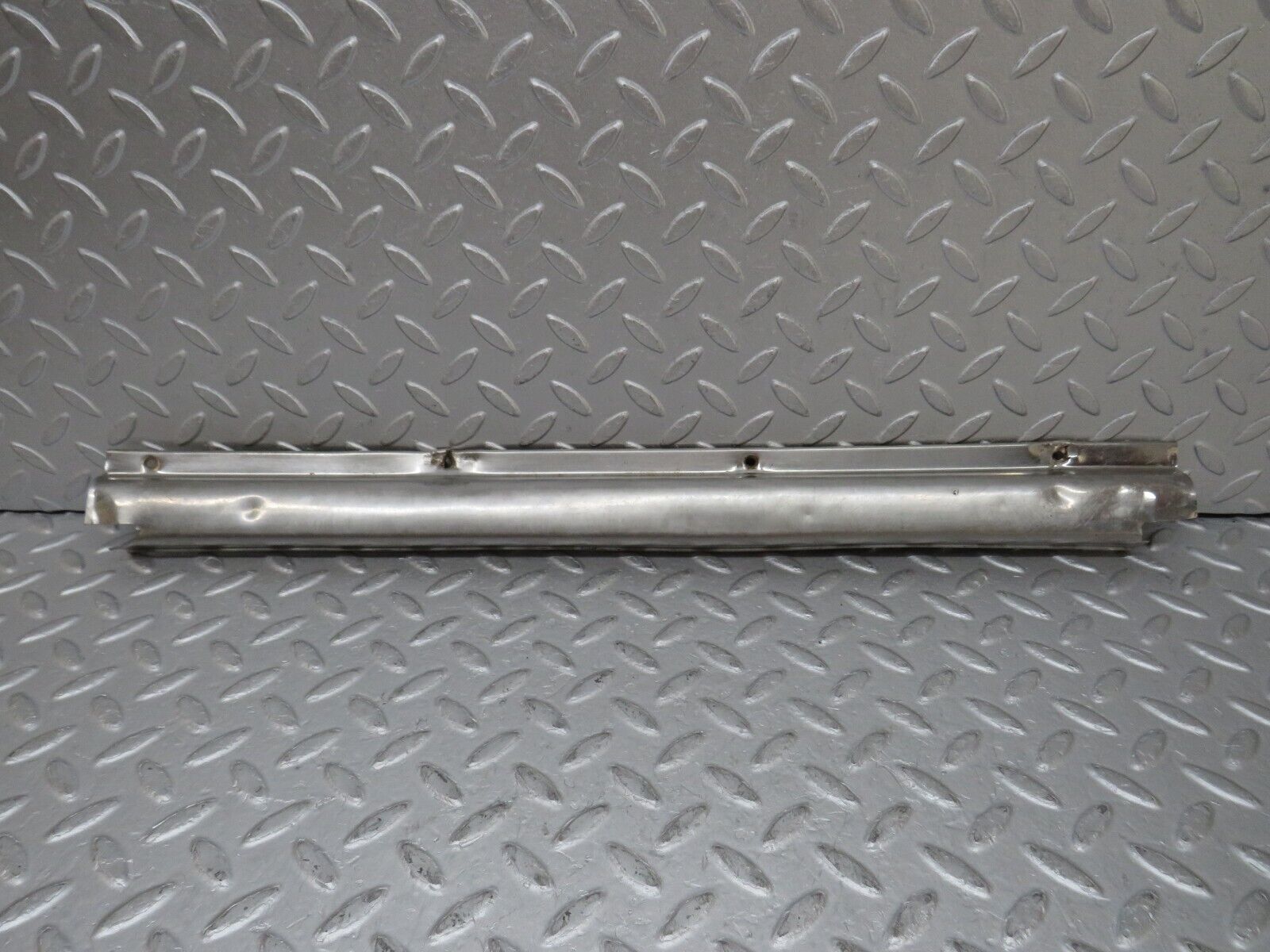35765 Mercedes-Benz W108 Rear Left Door Sill Chrome