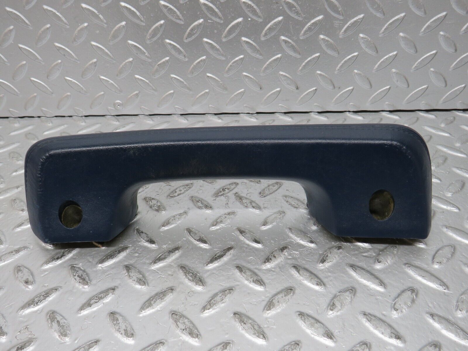 31980 Mercedes-Benz W123 230E Front Right Interior Door Handle 1239702001