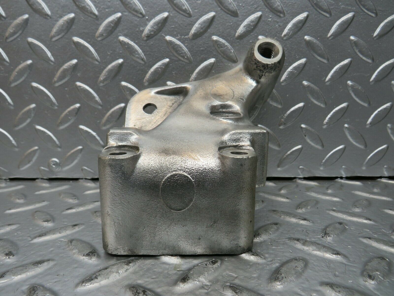 23285 Mercedes-Benz W116 350SE Engine Mount Bracket Right Side 1162232804