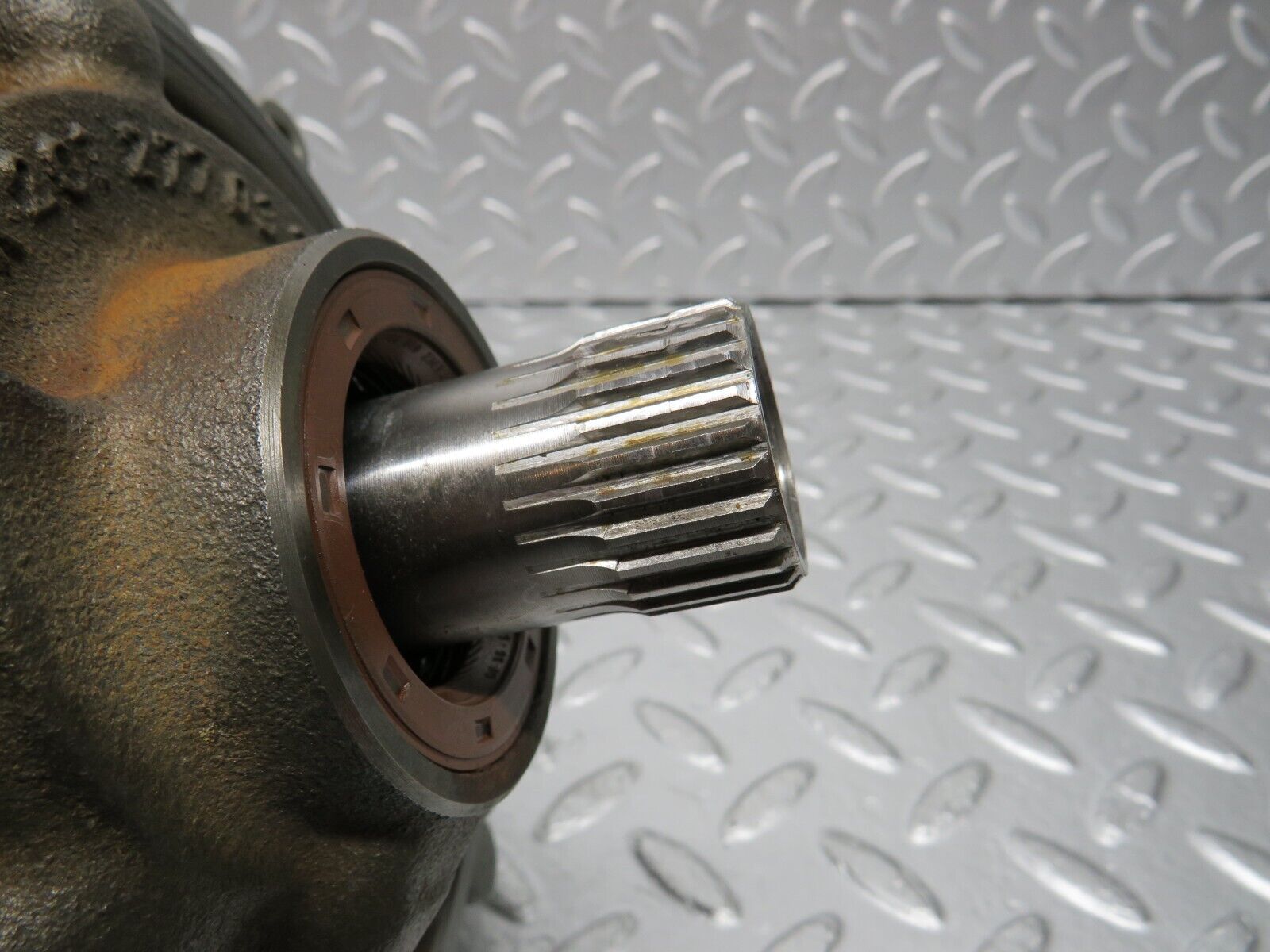 30957 Mercedes-Benz W124 230E Automatic Gearbox Oil Pump 722.408 2012770320