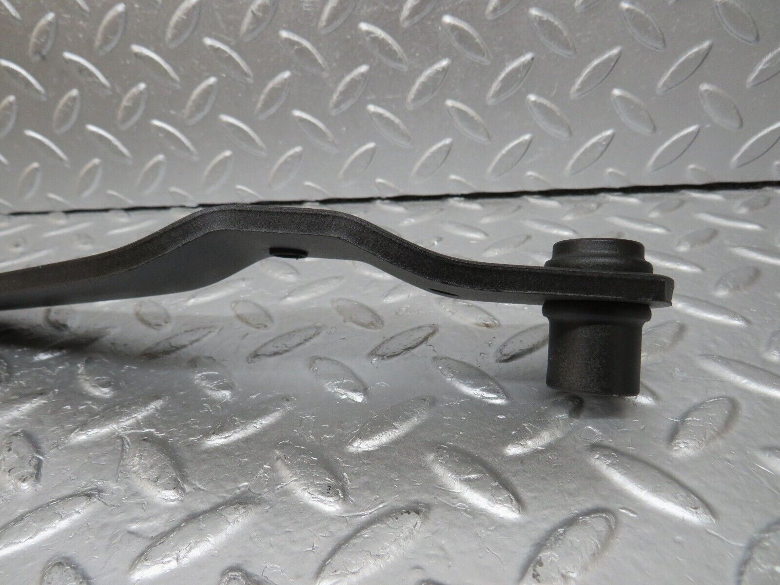 34583 Mercedes-Benz C126 380SEC Coupe Brake Pedal