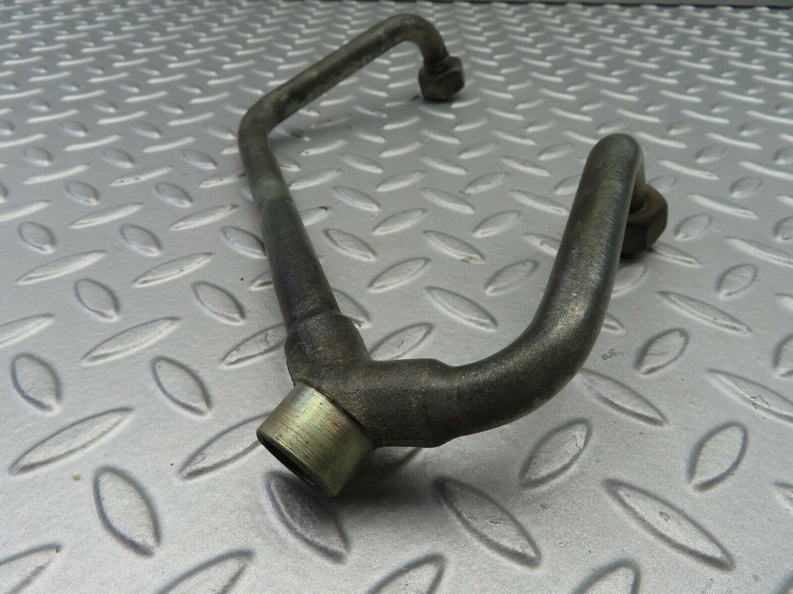 7103 Mercedes-Benz C107 350SLC Coupe Intake Air Pipe