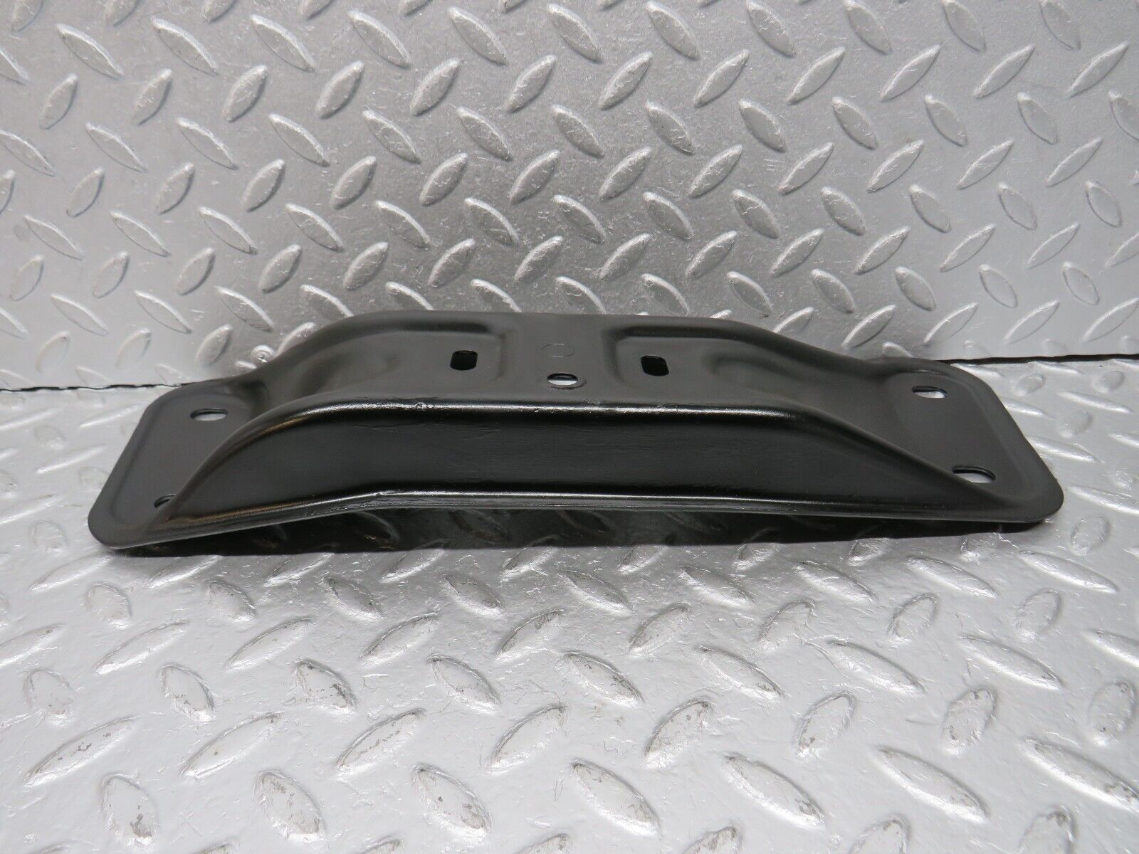 39568 Mercedes-Benz R129 320SL Coupe Gearbox Mount Bracket