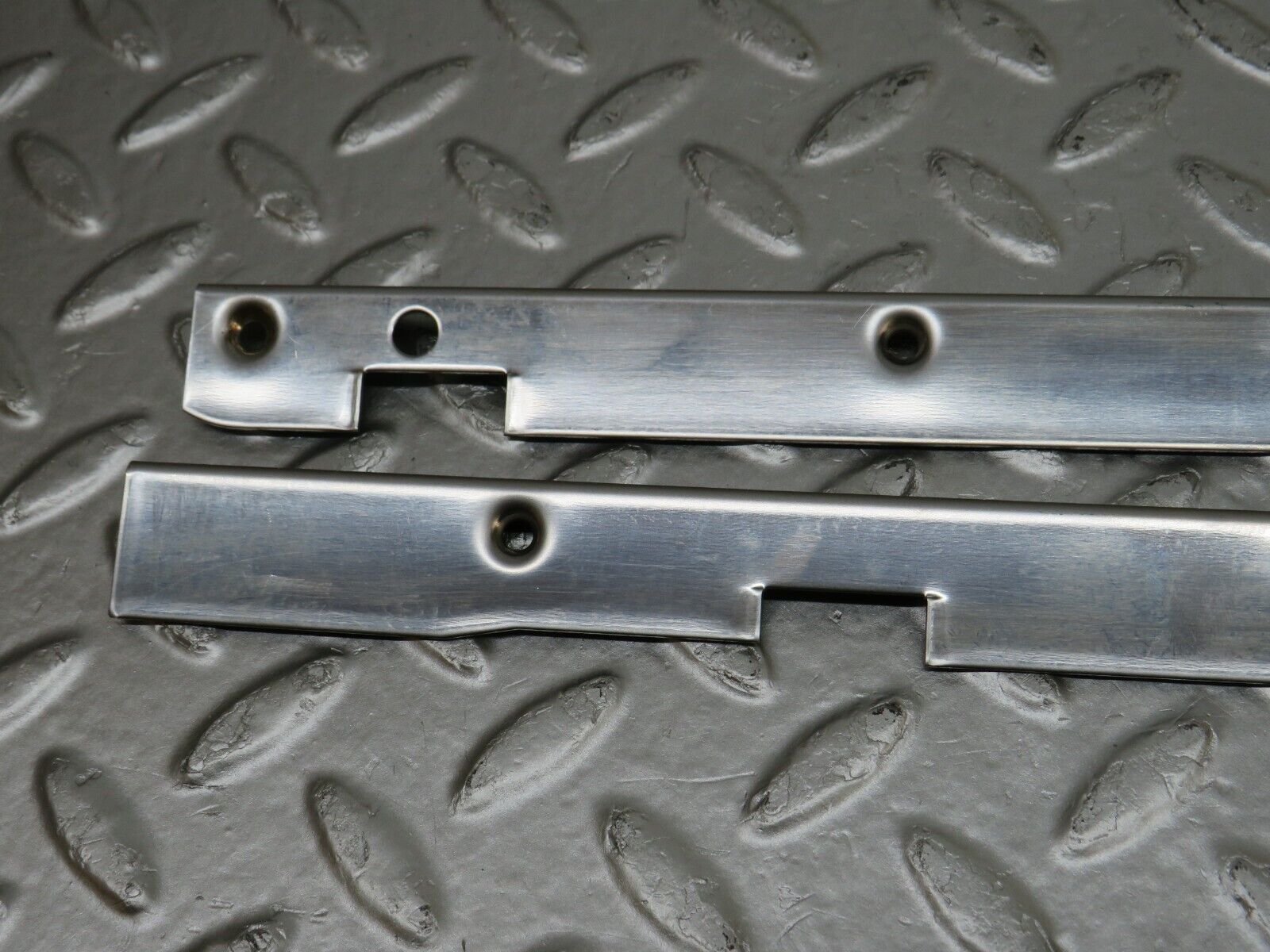 33797 Mercedes-Benz W201 190E 2.0L Sunroof Chrome Trim Set