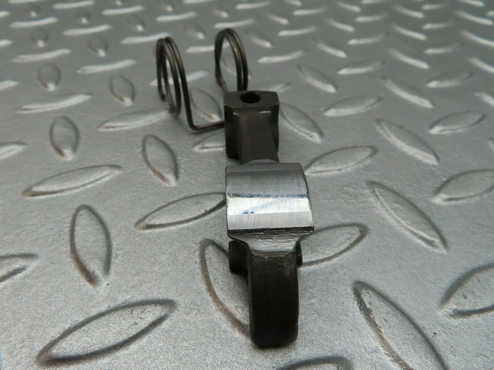 3529 Mercedes-Benz W108 280SE Valve Rocker Arm With Retaining Spring