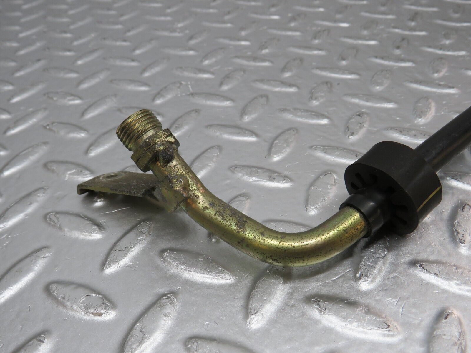 33308 Mercedes-Benz W202 C180 Brake Servo Vacuum Pipe