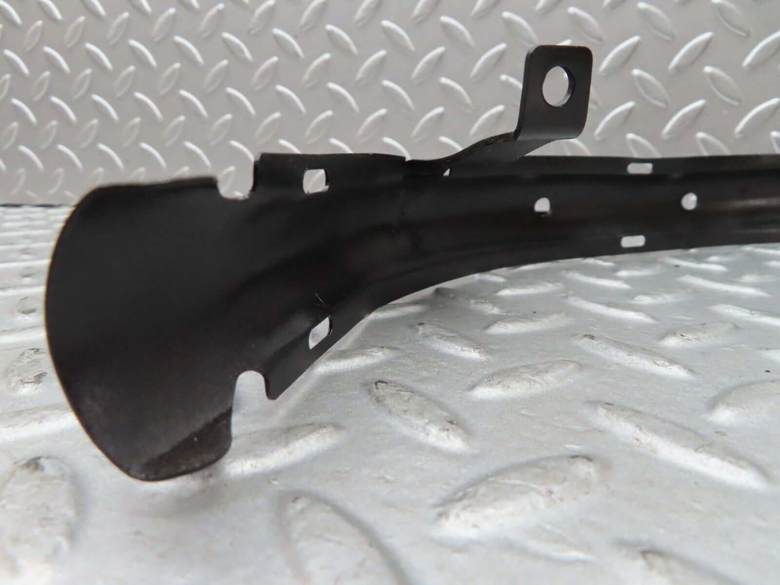 17804 Mercedes-Benz W116 450SEL Engine Cable Channel