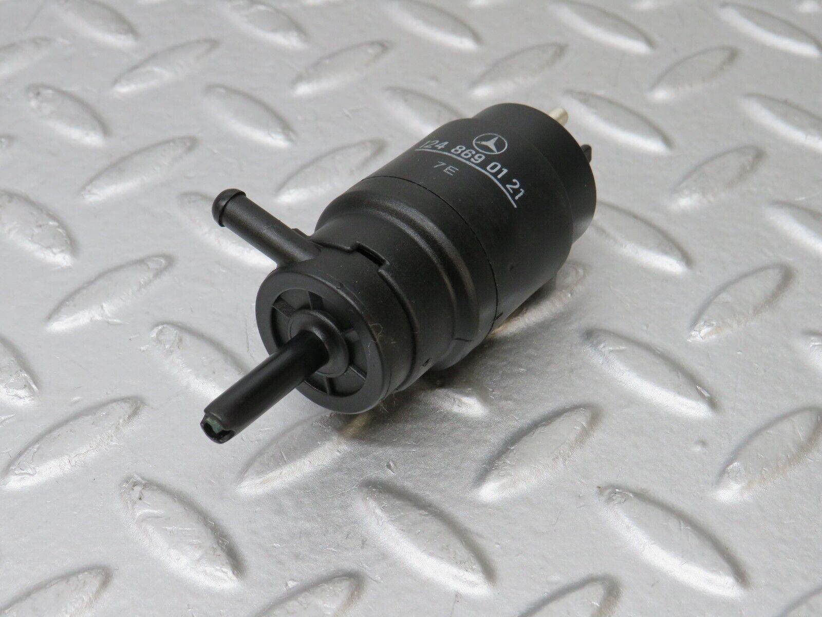 36898 Mercedes-Benz C126 420SEC Coupe Windscreen Washer Pump 1248690121