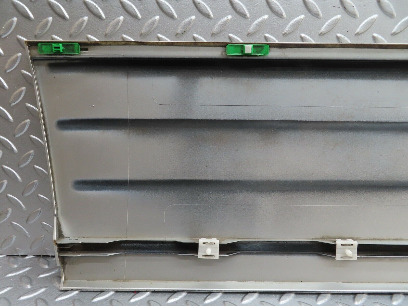 19319 Mercedes-Benz C140 CL420 Coupe Left Door Lower Moulding Trim 1406901940