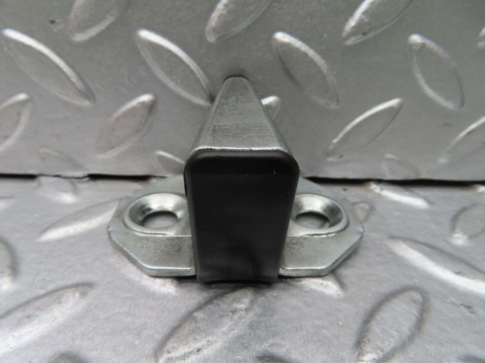 14884 Mercedes-Benz W140 S320 Door Lock Latch Left Side