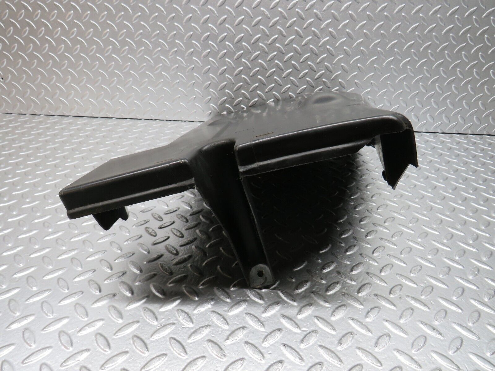 31289 Mercedes-Benz S124 220TE Wagon Fuel Pump Cover 1244780637