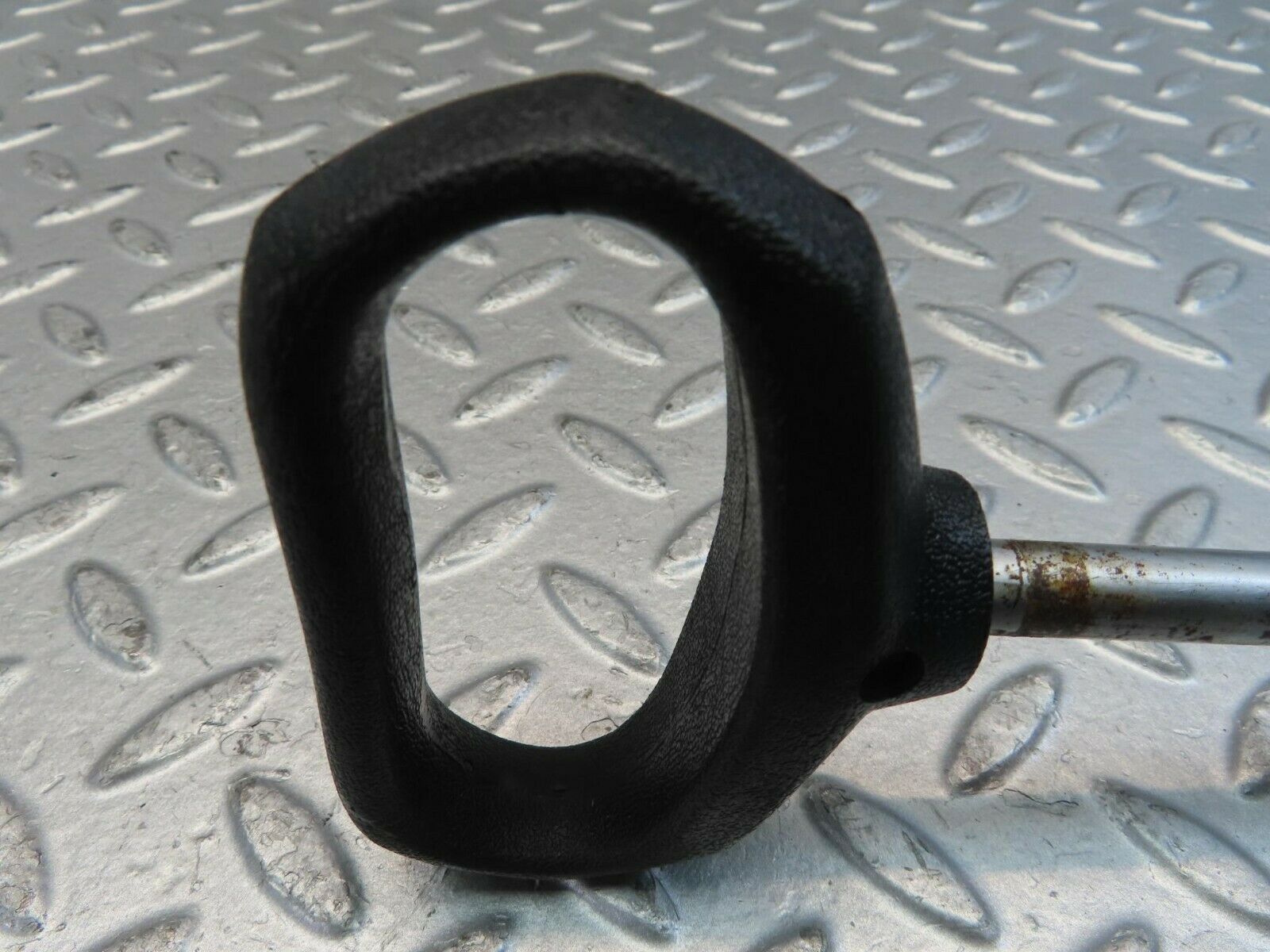 11482 Mercedes-Benz C123 230CE Coupe Handbrake Regulator