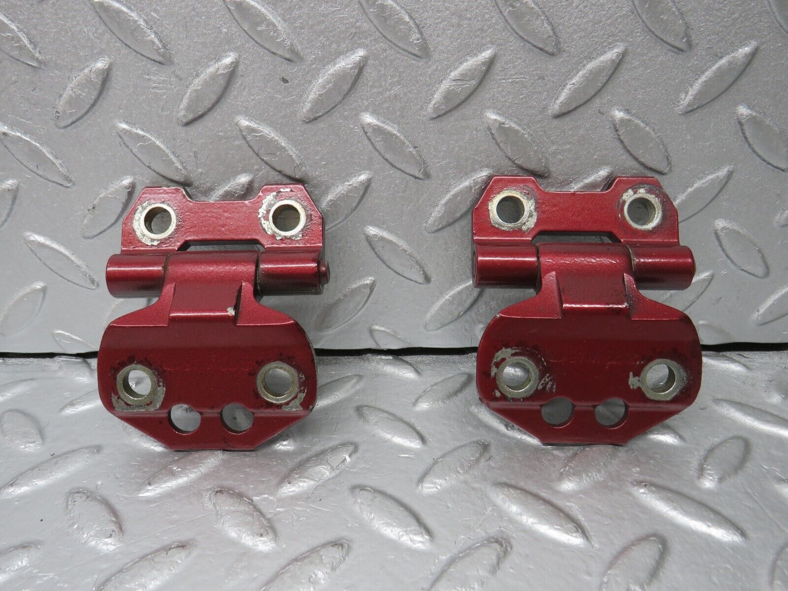 38337 Mercedes-Benz R129 280SL Coupe Right Door Hinge