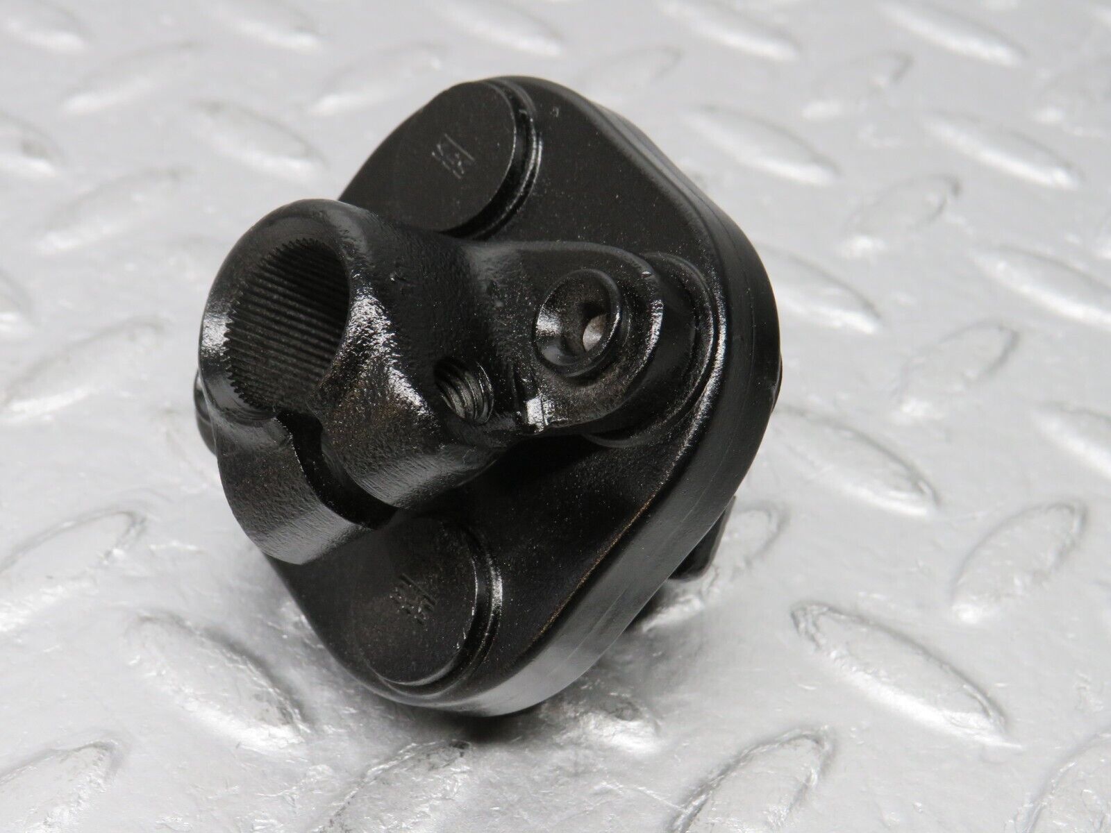 38529 Mercedes-Benz R129 280SL Coupe Steering Column Lower Shaft Connector 1264620146