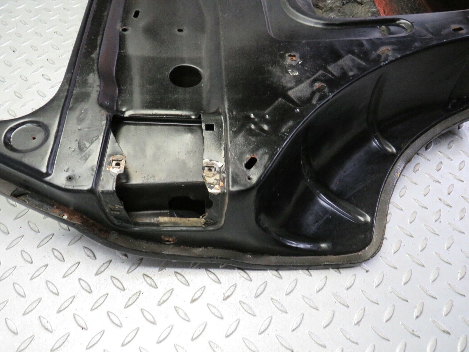 21915 Mercedes-Benz W121 190b Ponton Rear Left Door